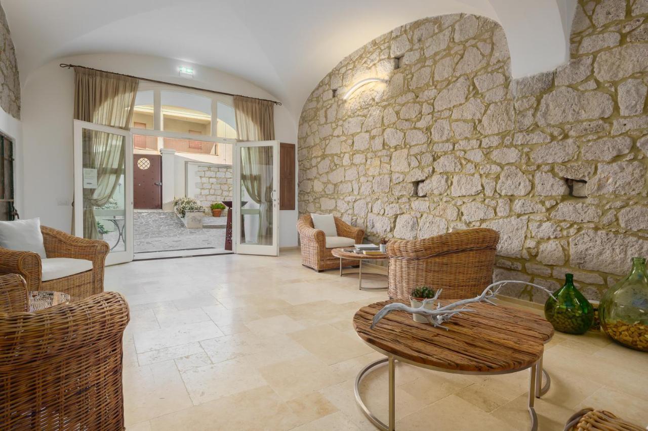 Il Giardino Degli Aranci Bed & Breakfast *
